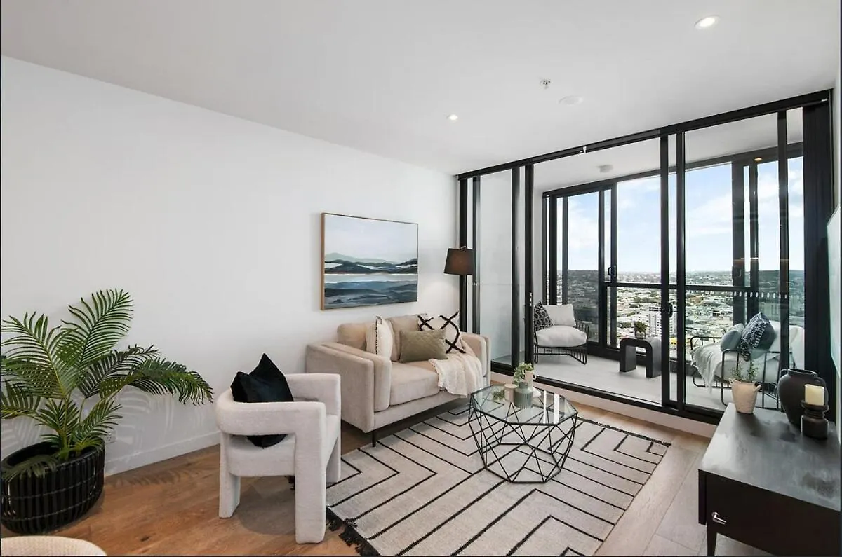 Luxury Skyview Best Location Brisbane