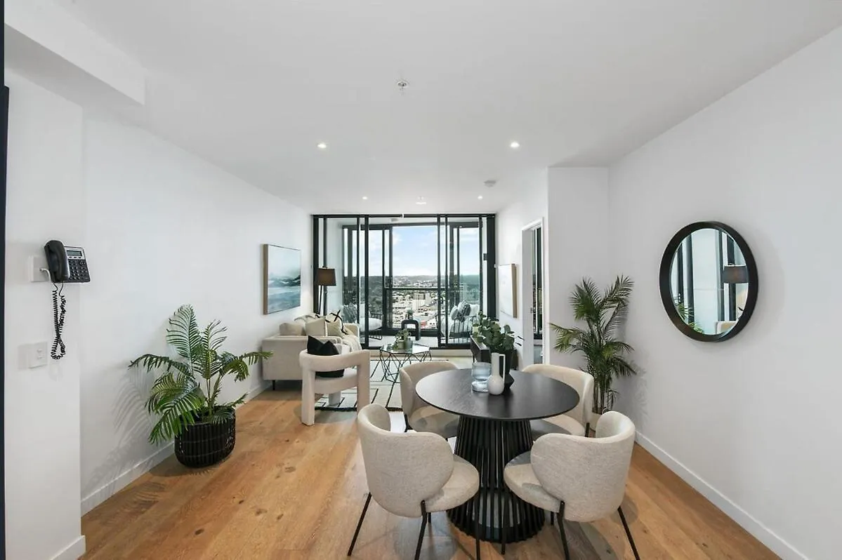 Luxury Skyview Best Location Brisbane