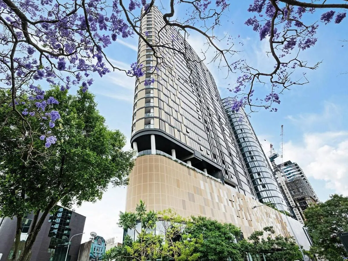 Luxury Skyview Best Location Brisbane 0*,  Australia